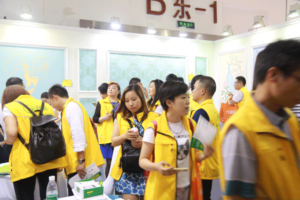 天然居硅藻泥第22期營銷培訓(xùn)圓滿結(jié)業(yè)