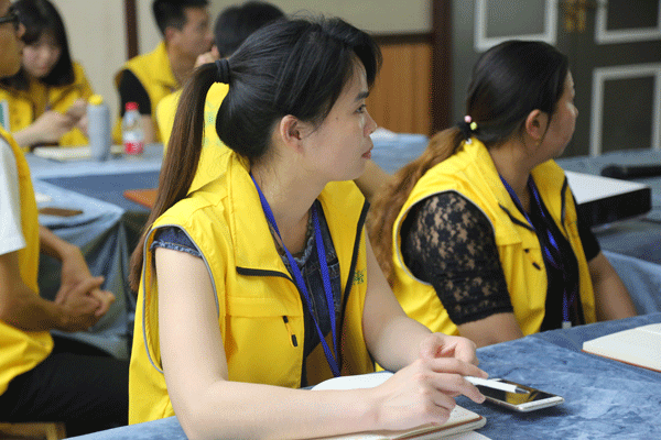 天然居硅藻泥第22期營銷培訓(xùn)圓滿結(jié)業(yè)